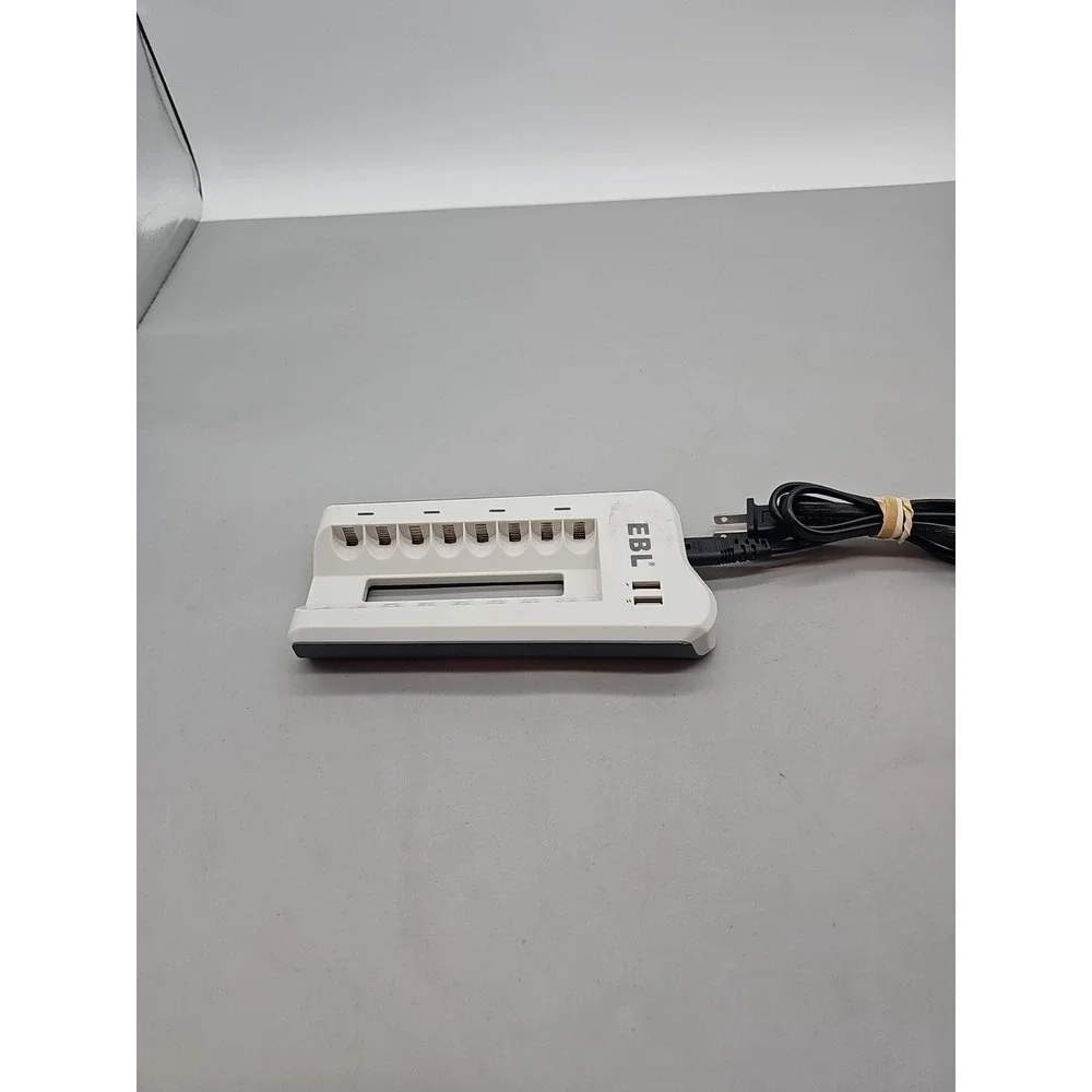 EBL 4X 2800mAh AA & 4X 1100mAh AAA Ni-MH Rechargeable Batteries & 8 Slot Charger